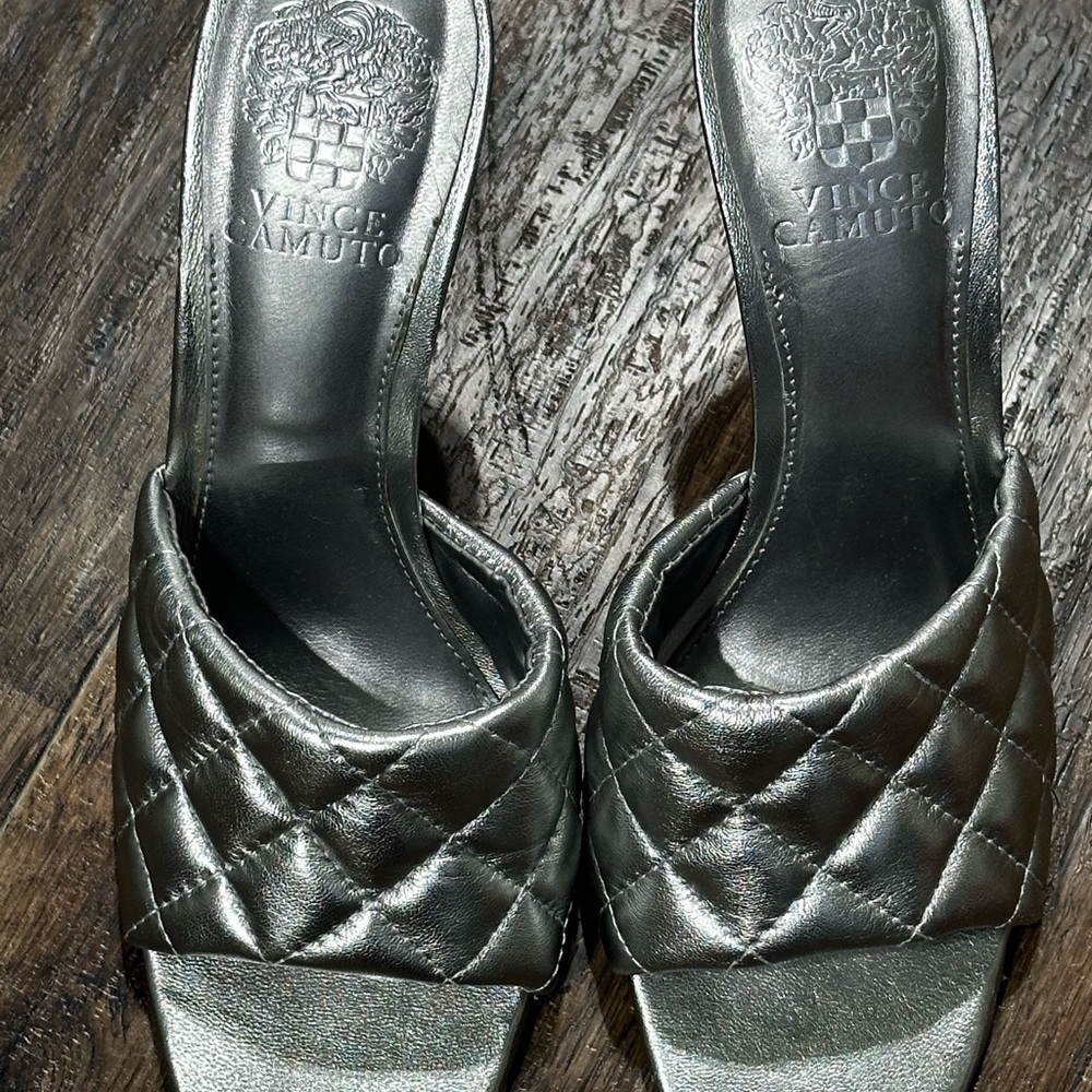 Vince Camuto Slides Size 7m/37.5 - image 3